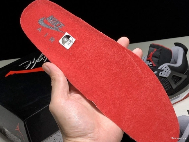 4 Air 308497-060 Retro (2019) Jordan Bred 0313